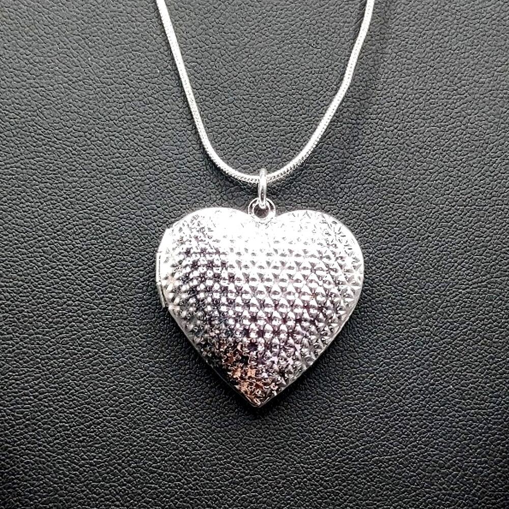 925 Silver Necklace W/ Diamond Pattern Heart Locket Valentine Birthday Gift NEW